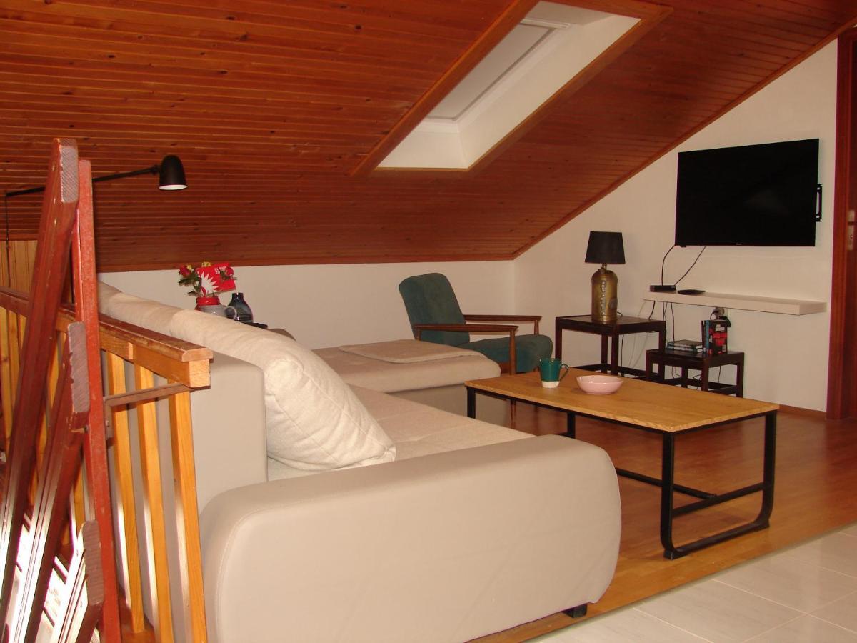 Apartmani Tumara Cizici Ngoại thất bức ảnh